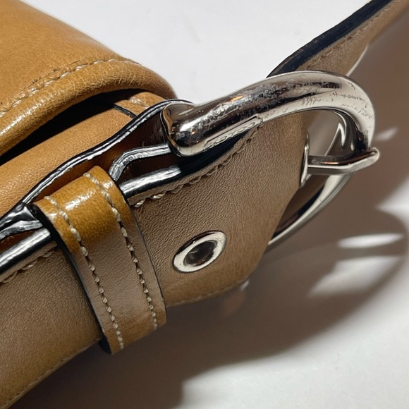 Coach Tan Leather Shoulder Bag with Silver Accents - Picture 6 of 12